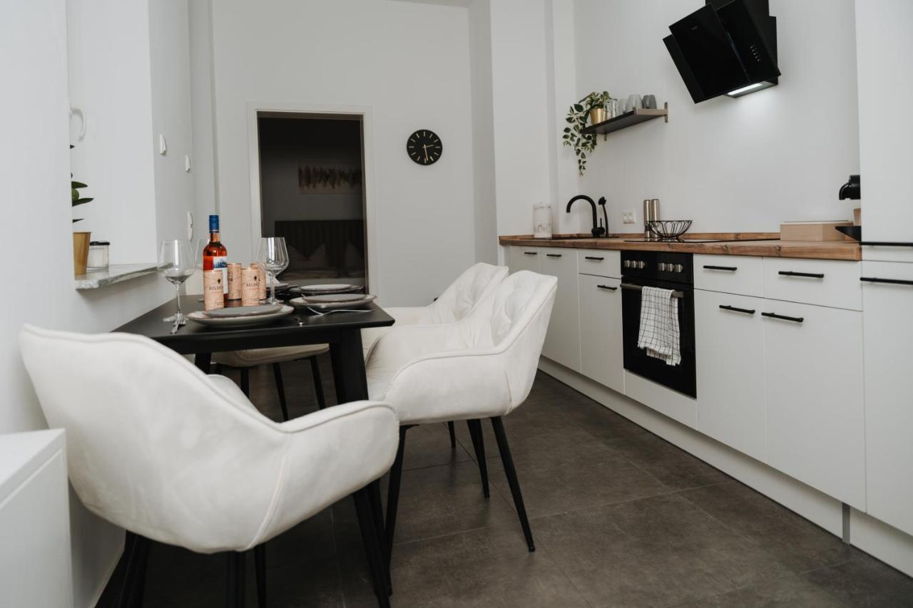 Aur Design Modern Boho X Premium Queensize Fussbodenheizung Kaffee Netflix Business&Familie Magdeburg Exterior photo